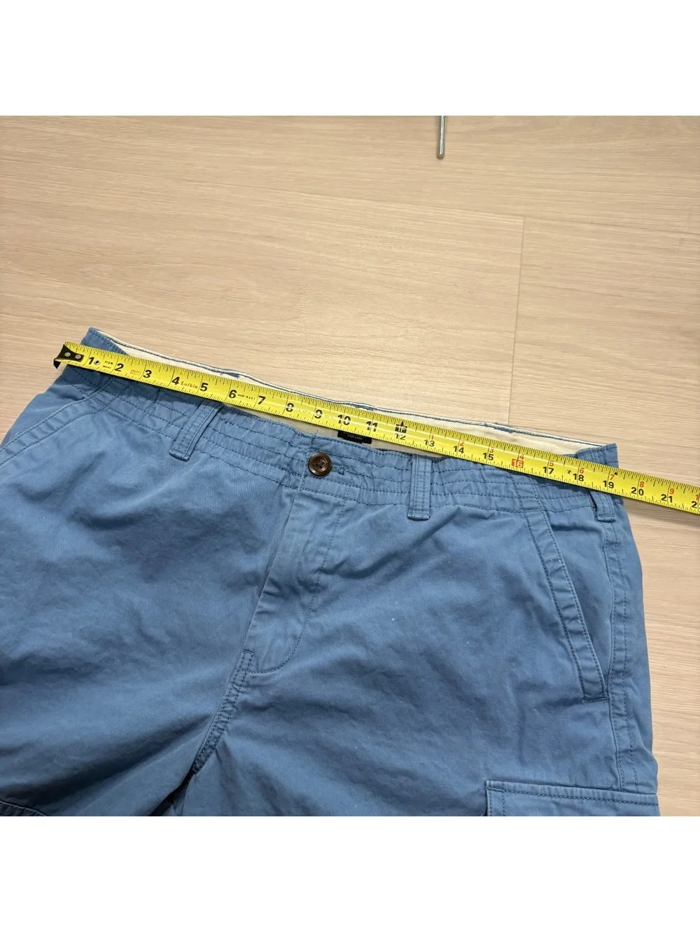 Vintage Y2K preppy Tommy Hilfiger blue cargo shorts